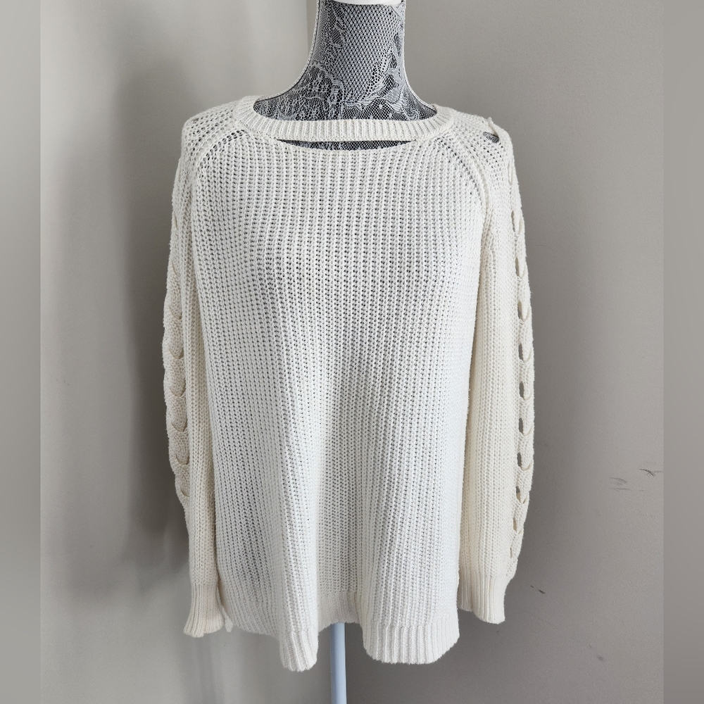 Altar'd State Sweater - Picture 4 of 9